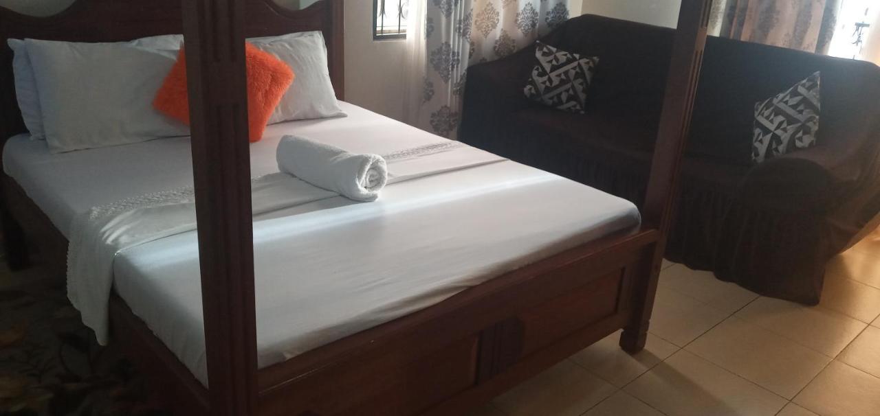 Sebuleni Serviced Homstay - Nyali Beach Msa 몸바사 외부 사진